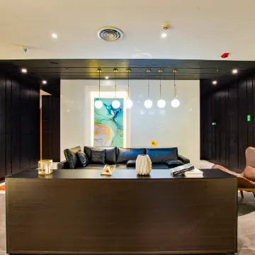Civil Rights Yiduo Lighting Hotel