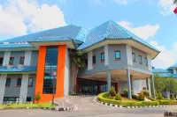 Grand Elty Singgasana Tenggarong Hotels in Sebulu