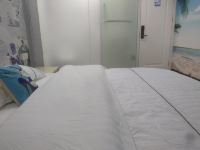 广州有间主题公寓 - 标准大床房