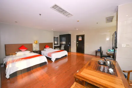 Guigang Guiping Tianhe Business Hotel Отели рядом с достопримечательностью «Xishan Mountain»