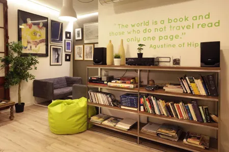 Arc House Gracia Отели рядом с достопримечательностью «Порт- Олимпик»