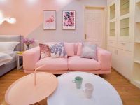 季梵旅行家(长沙橘子洲头店) - 粉色回忆浪漫大床房