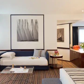 Starhotels President