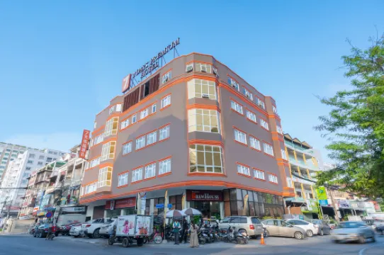 โรงแรม 7 เดย์สพรีเมียม