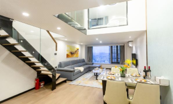 Yunding Executive Apartment (Shenzhen North Railway Station)