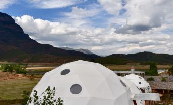 Mosuo Tribe Xianlv Starry Night Campsite Lugu Lake