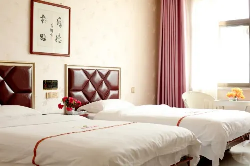 Liangyou Hotel Hotels in Xunyi