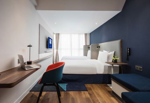 홀리데이 인 익스프레스 포산 찬청, IHG 호텔