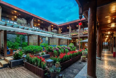 Lijiang Qupin Life Inn (East Gate Branch of Shuhe Ancient Town)
