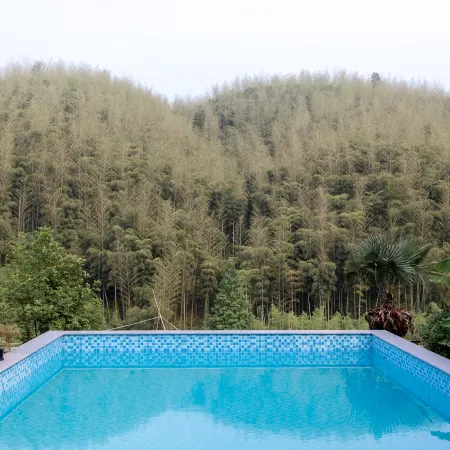 Renli Xinbo Mogan Hot Spring Resort