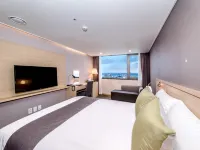 Hotel Shalom Jeju Hotels near Hangyeong