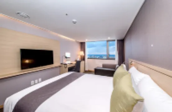 Hotel Shalom Jeju Hotel dekat Jeju National University Law School