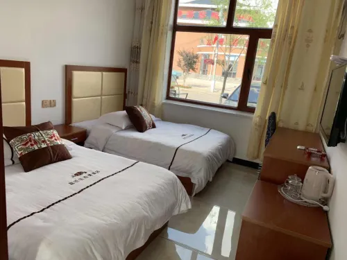 huinan hotel - ที่มีที่จอดรถ