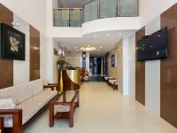 Khách sạn Calmette Saigon Các khách sạn gần Tượng Nguyễn Tất Thành