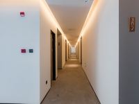 近未来美术馆旅舍(成都太古里店) - 公共区域