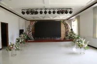 Jiaxian Hongyi Kiln Cave Hotel