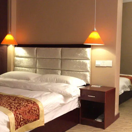 Sanbao Ruixiang Business Hotel