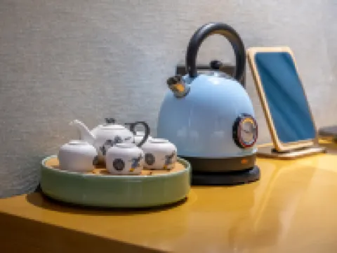 魔方ホテル（クムル市鉄道駅） クムル市のホテル