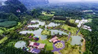 Borsaen Pool Villa Hotel di Thap Put