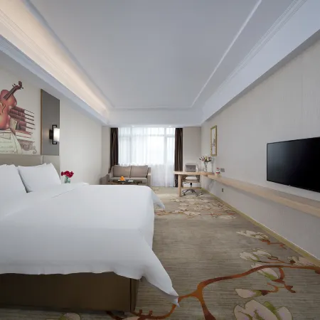 Vienna Hotel(Taihe Baitai Xingma international store)
