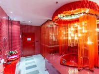 万爱情侣主题酒店(新余新东方大厦店) - 万千宠爱系房