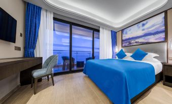 Twin Moon Bay Xianghai Hot Spring Holiday Hotel