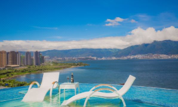 Dali Ling Embroidery·Designer Seaview Holiday Photography Beauty Villa