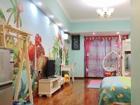 广州竹蜻蜓服务公寓 - 恐龙乐园滑梯三床房