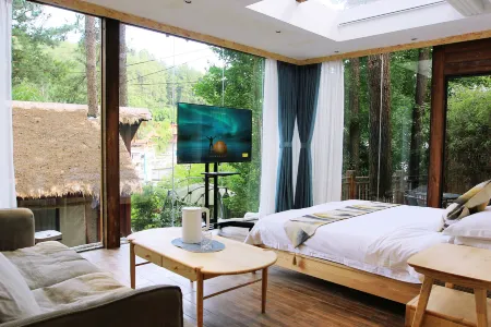 Ruyun Garden Hotel Отели рядом с достопримечательностью «Guizhou Botanical Garden»