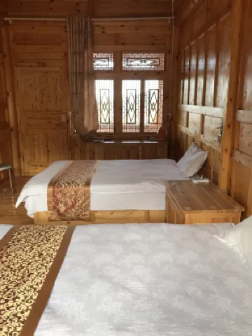 Jianzha Kangqing Nuobu Yangzongfu Inn - Inns