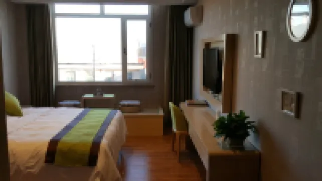 Dongtai Dashijie Hotel Hotels in Kuandian