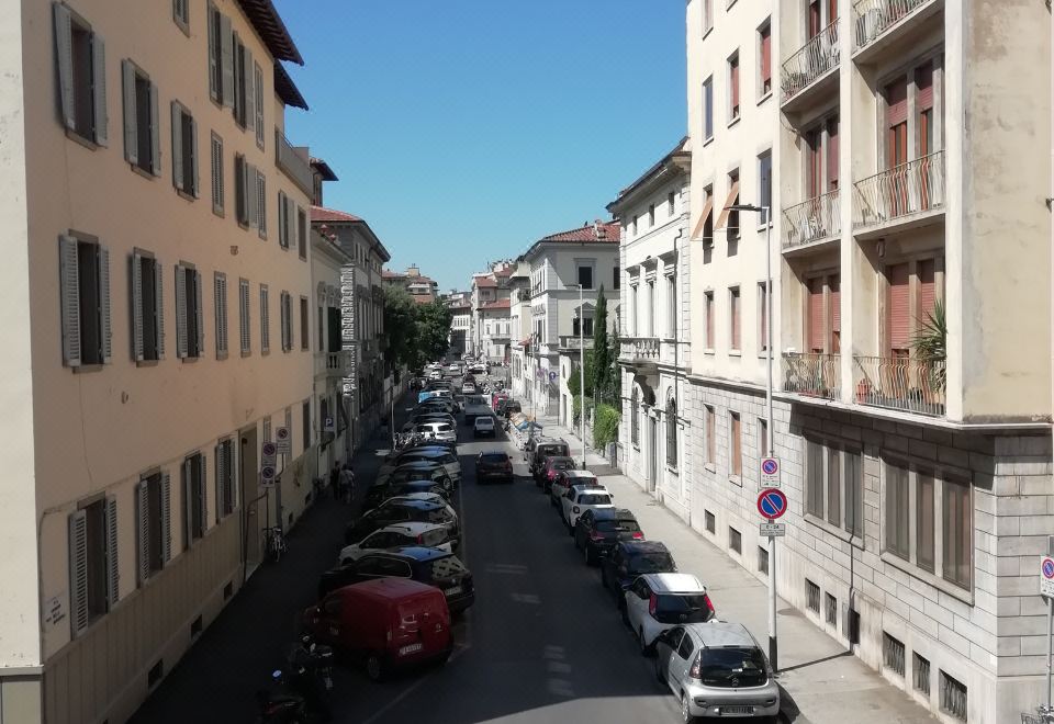 2. 를레 라 코르테..