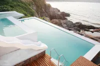 Yunxi Sea View Holiday Guesthouse - Rooftop Pools