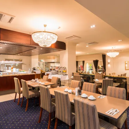 Scenic Hotel Southern Cross Отели рядом с достопримечательностью «Рослин»
