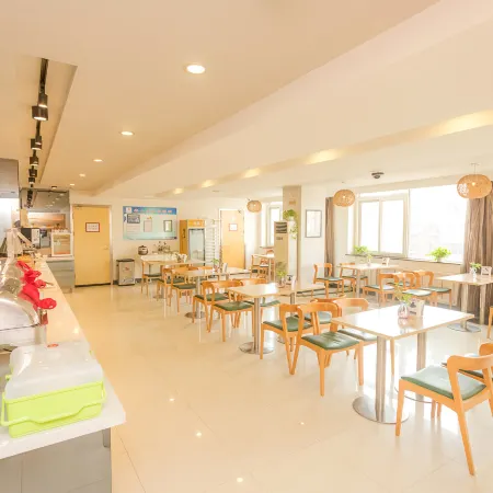 Jinjiang Inn (Anshan Xingsheng Square)