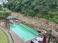 安吉汀溪山居民宿 - 室外游泳池