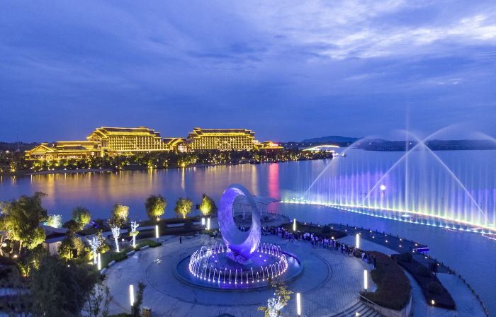 Sky Island Lake Resorts & Hotels