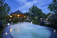 Sky Island Lake Resorts & Hotels - Pemandian Air Panas