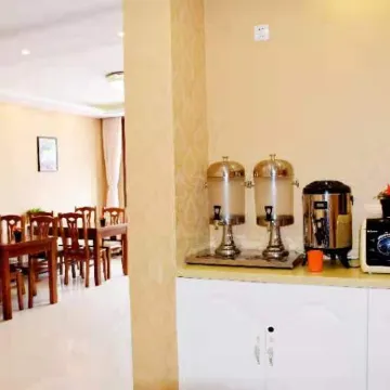 Bayan Happy Family Business Hotel