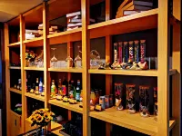 Kunyi Moonlight Hotel (Lanzhou East market Weather Bureau subway station store)