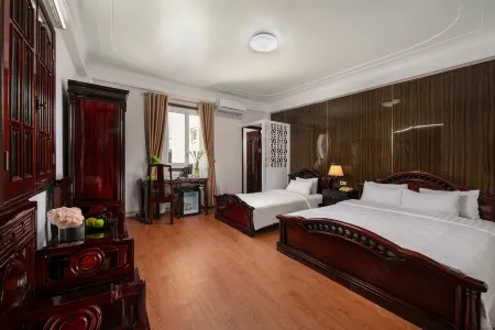 Little Diamond Hotel