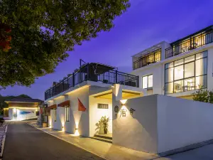 Floral Hotel·Nanjing Tangshan left adjacent right house hot spring hotel