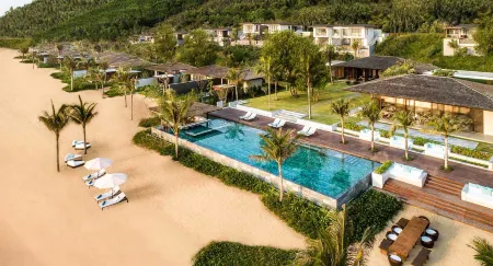 Anantara Quy Nhon Villas Отели в г. Ghenh Rang