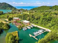 Marina Sands Resort Hotels in der Nähe von Ban Kwan Chang Elephant Camp