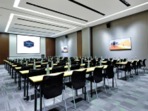 攀枝花中環天地希爾頓歡朋酒店 攀枝花酒店