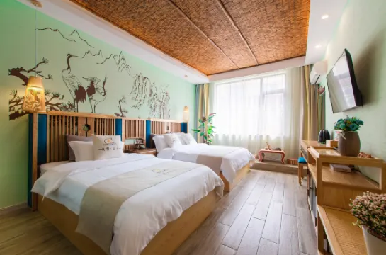 Wuxi Xianling Mountain Residence Chinese Inn (Lingshan Buddhist Scenic Spot Nianhua Bay)