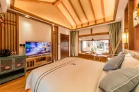 LiJiang Shiningland Resort Hotel（Lijiang Old Town） - 4 stjerner