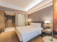 深圳西丽创新谷亚朵酒店 - 高级大床房