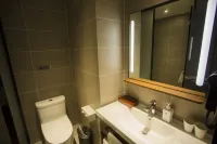 HanTing Hotel (Jiamusi Guangfu Road New Mart)