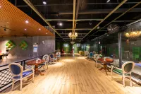 Xiangxie International Hotel (Dangyang Juzhang riverside store) Hotels in Dangyang